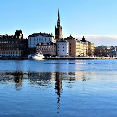 Central Apartment 5Min Drive To The Airport. Stockholm Exterior photo
